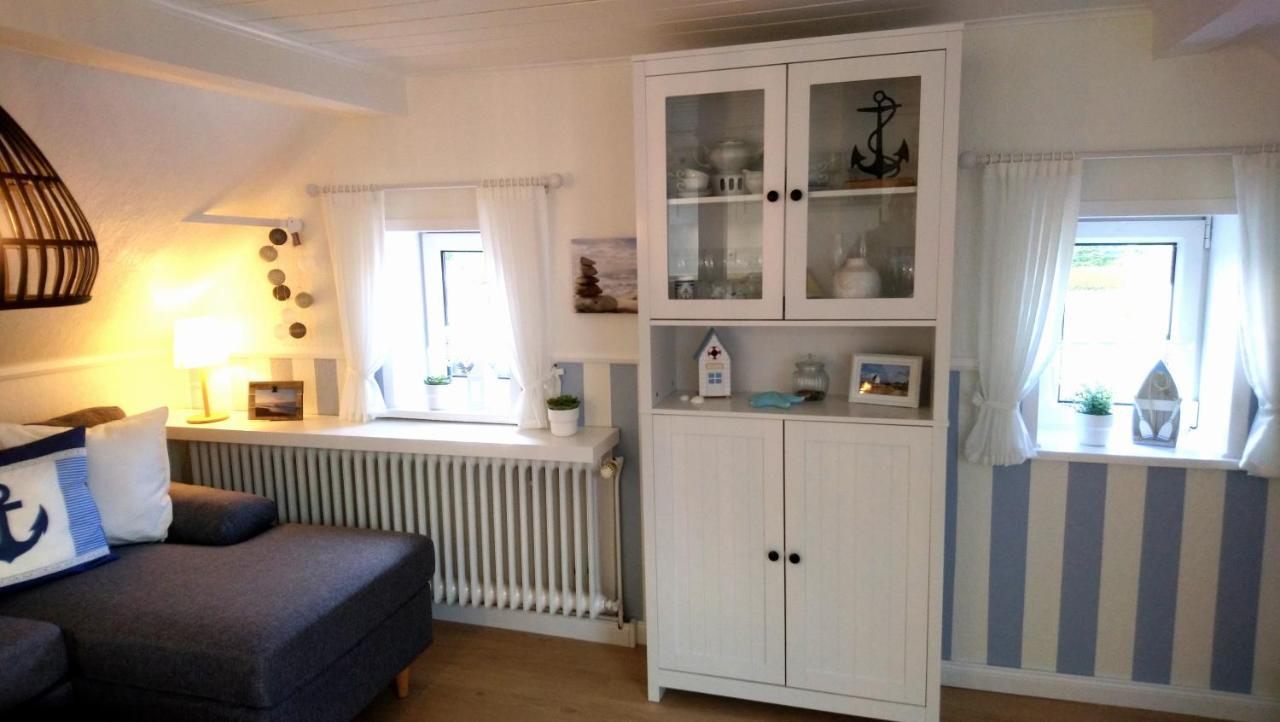 Ferienwohnung Achterdeck - Alte Schmiede Neugarmssiel Schillig Exterior photo